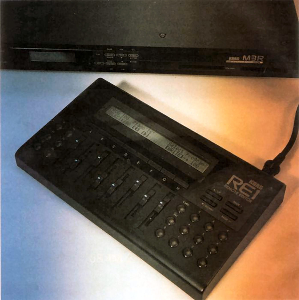 - a 8-pins connector called "REMOTE" for external programmer model Korg
