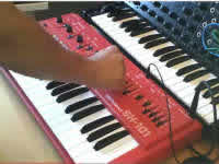 + roland sh101