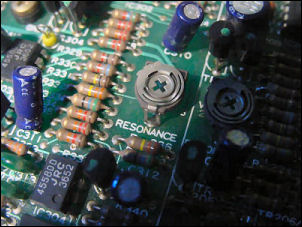 resonance trimmer