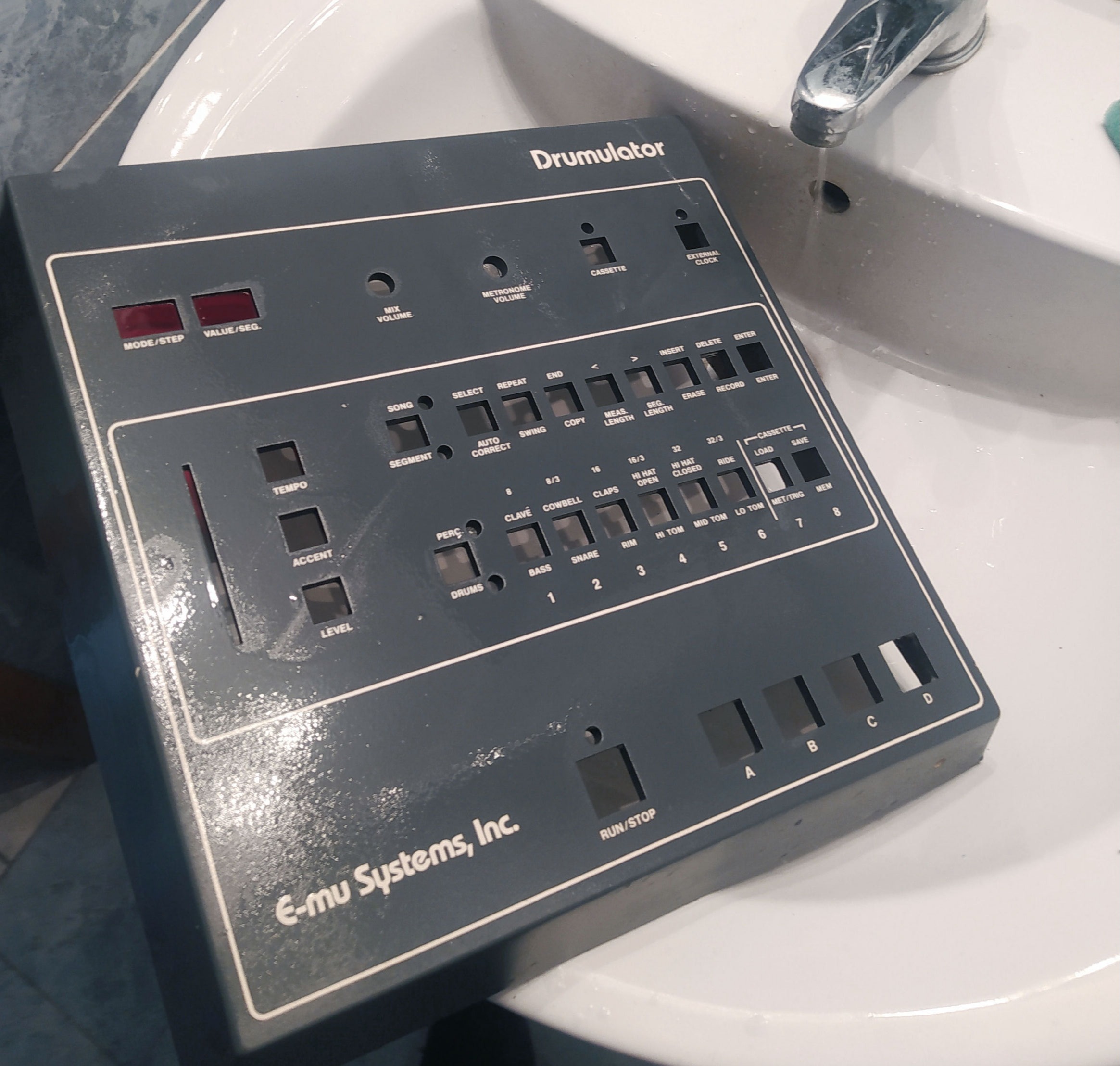 Emu drumulator (1983) repair | Polynominal.com