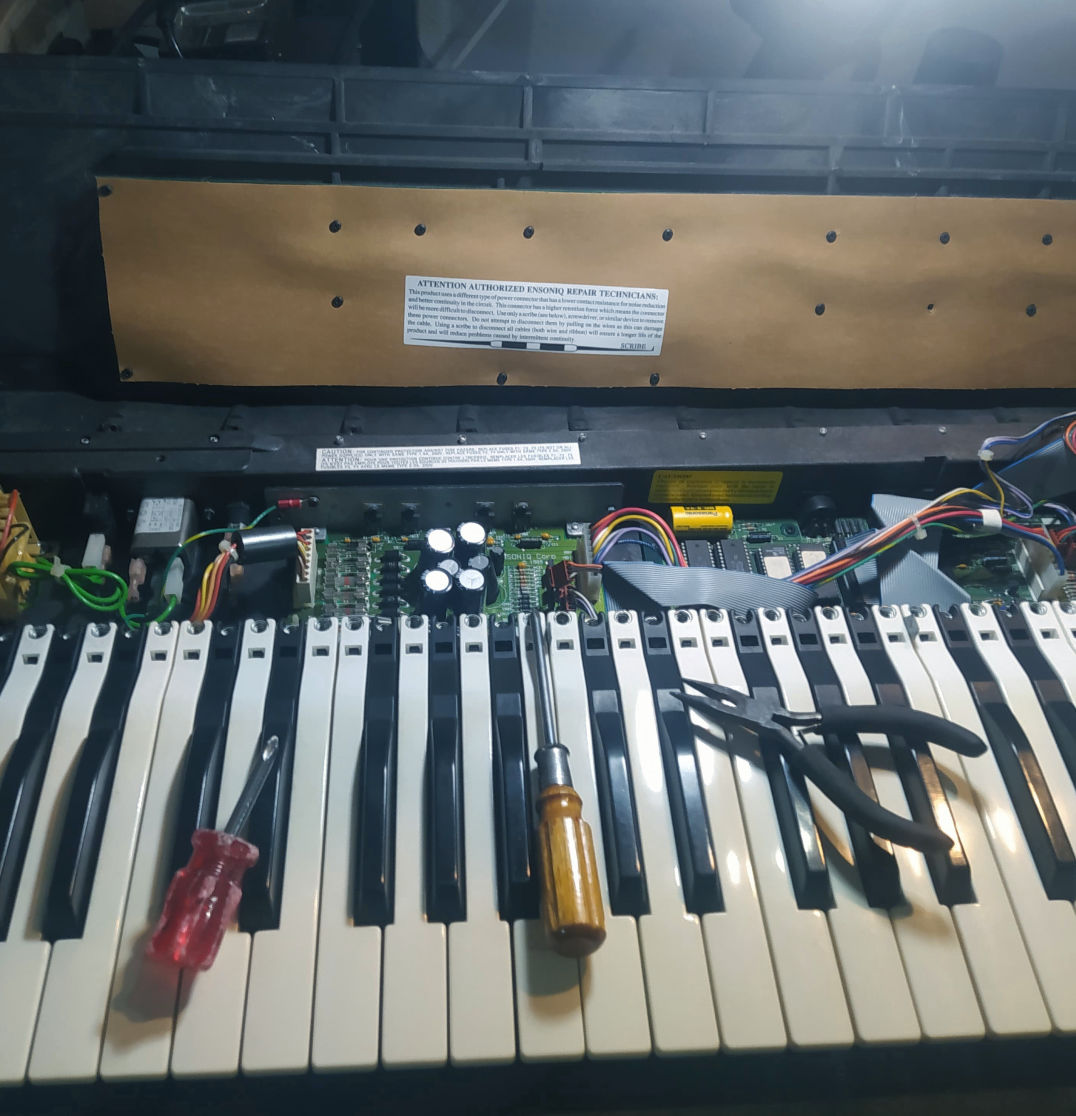 Ensoniq SD1 repair | Polynominal.com