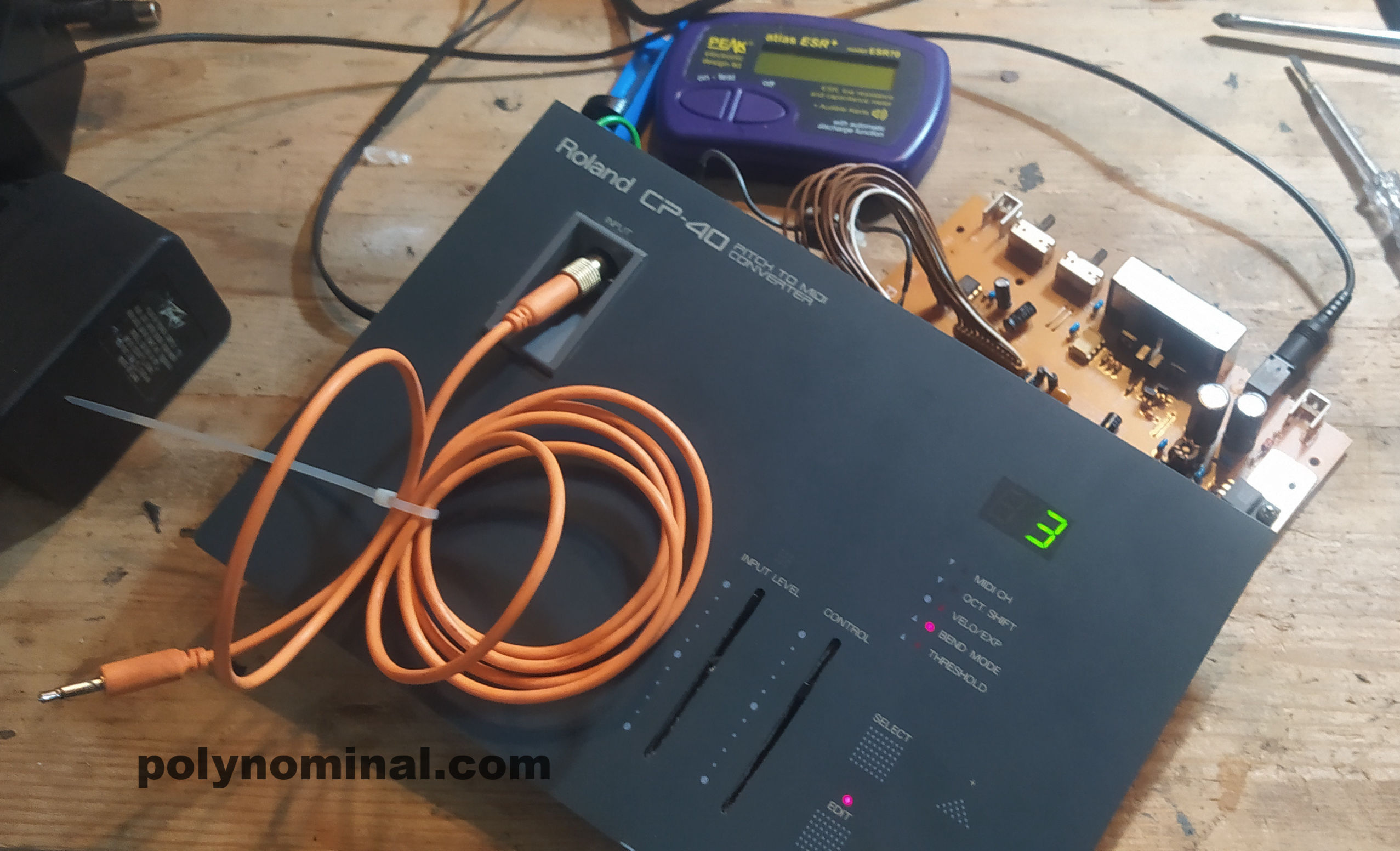 Roland CP-40 Pitch to Midi Converter | Reverb
