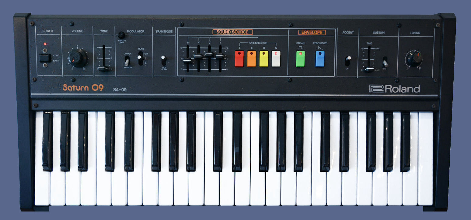 Roland Saturn SA-09 organ