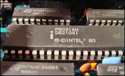 8031 INTEL 8-bits CPU. 